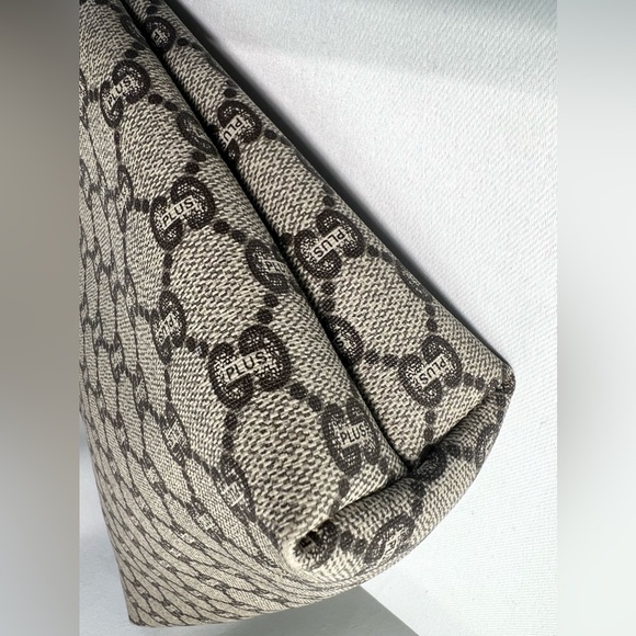 Authentic Vintage Rare Gucci Plus Travel Cosmetic Bag EUC - Picture 13 of 16